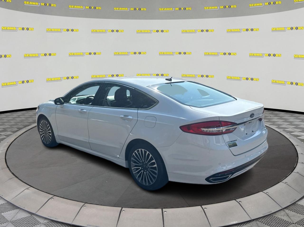 2017 Ford Fusion  - Photo #5