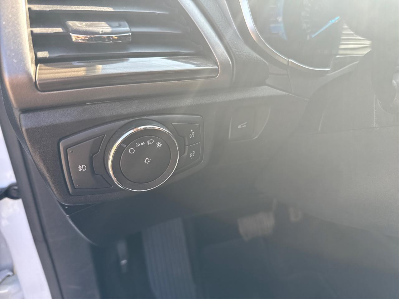 2017 Ford Fusion  - Photo #16