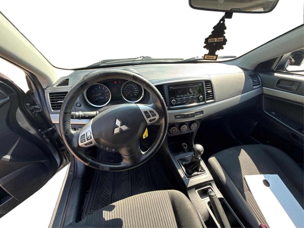 2015 Mitsubishi Lancer  - Photo #14
