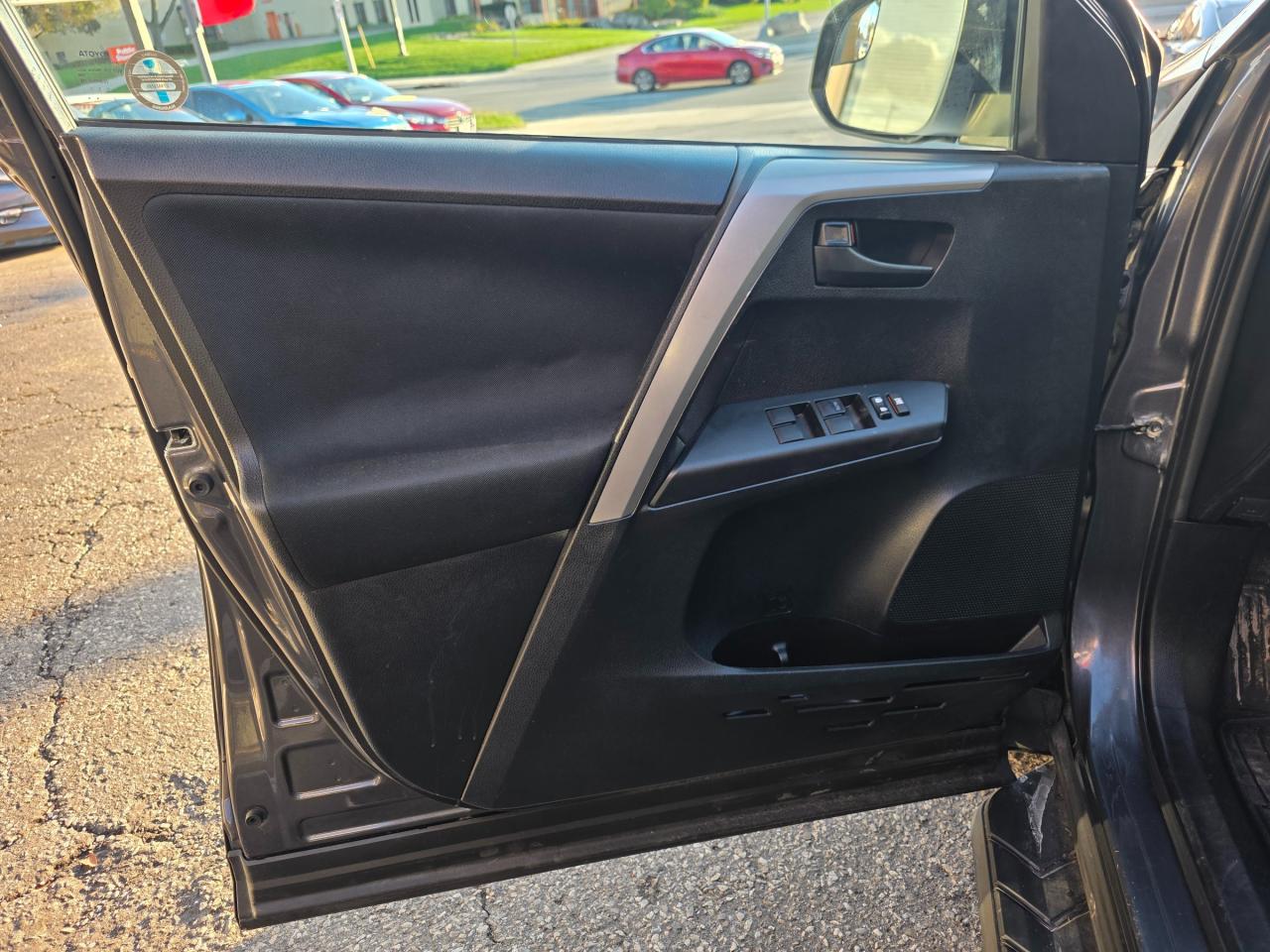 2017 Toyota RAV4 **SALE PENDING** Photo