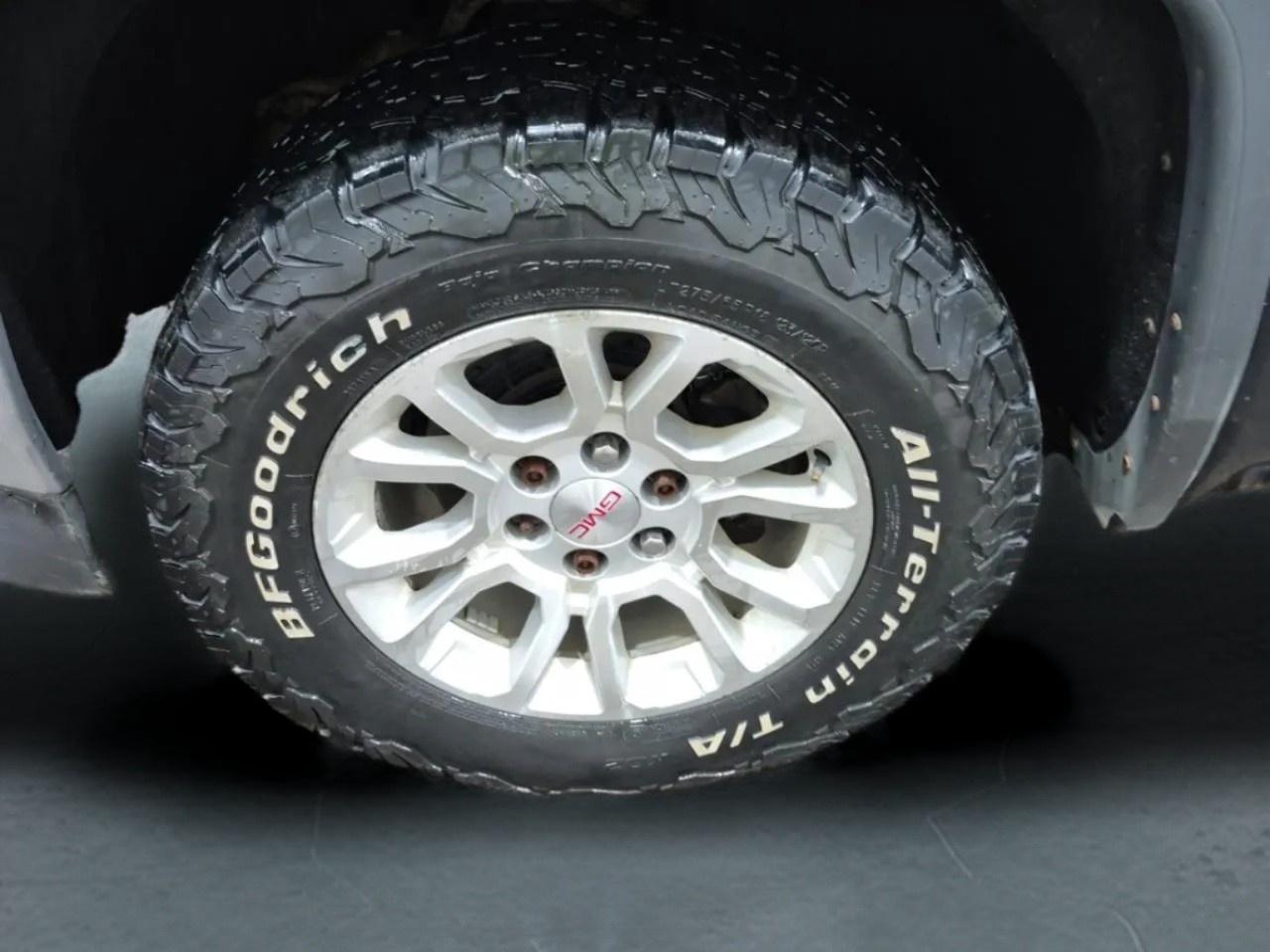 2018 GMC Sierra SLE Photo