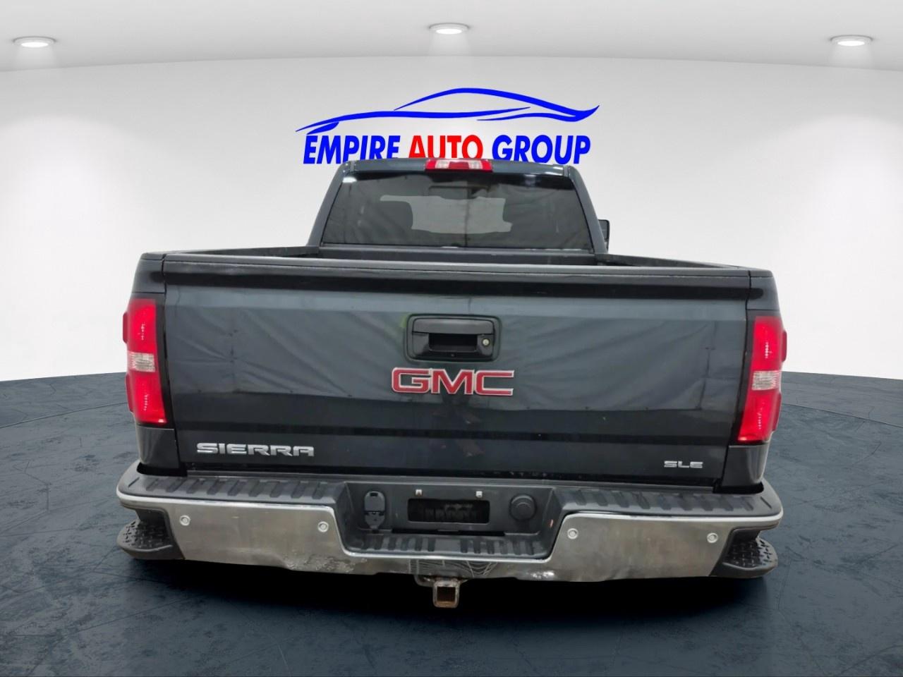 2018 GMC Sierra SLE Photo