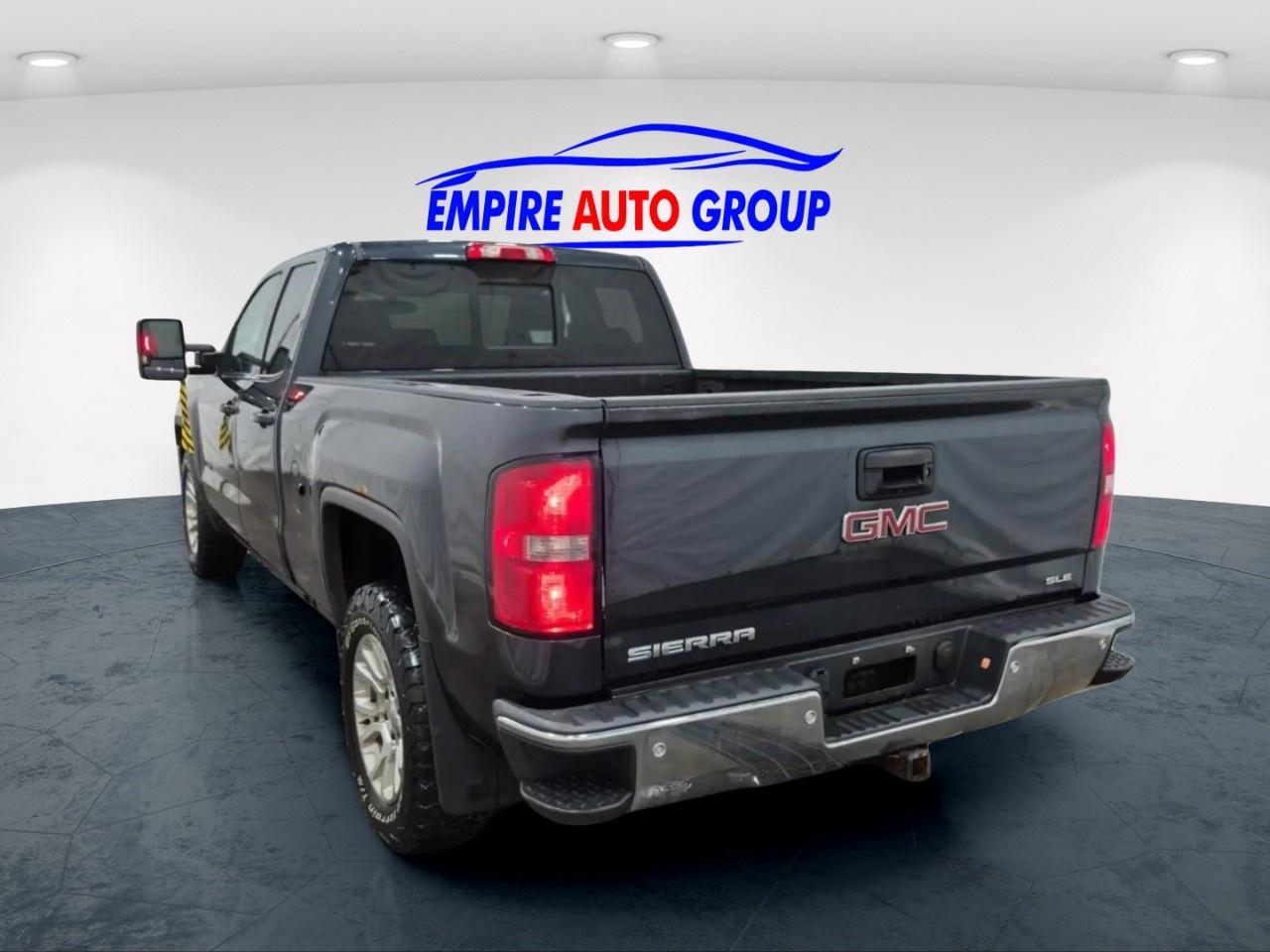 2018 GMC Sierra SLE Photo