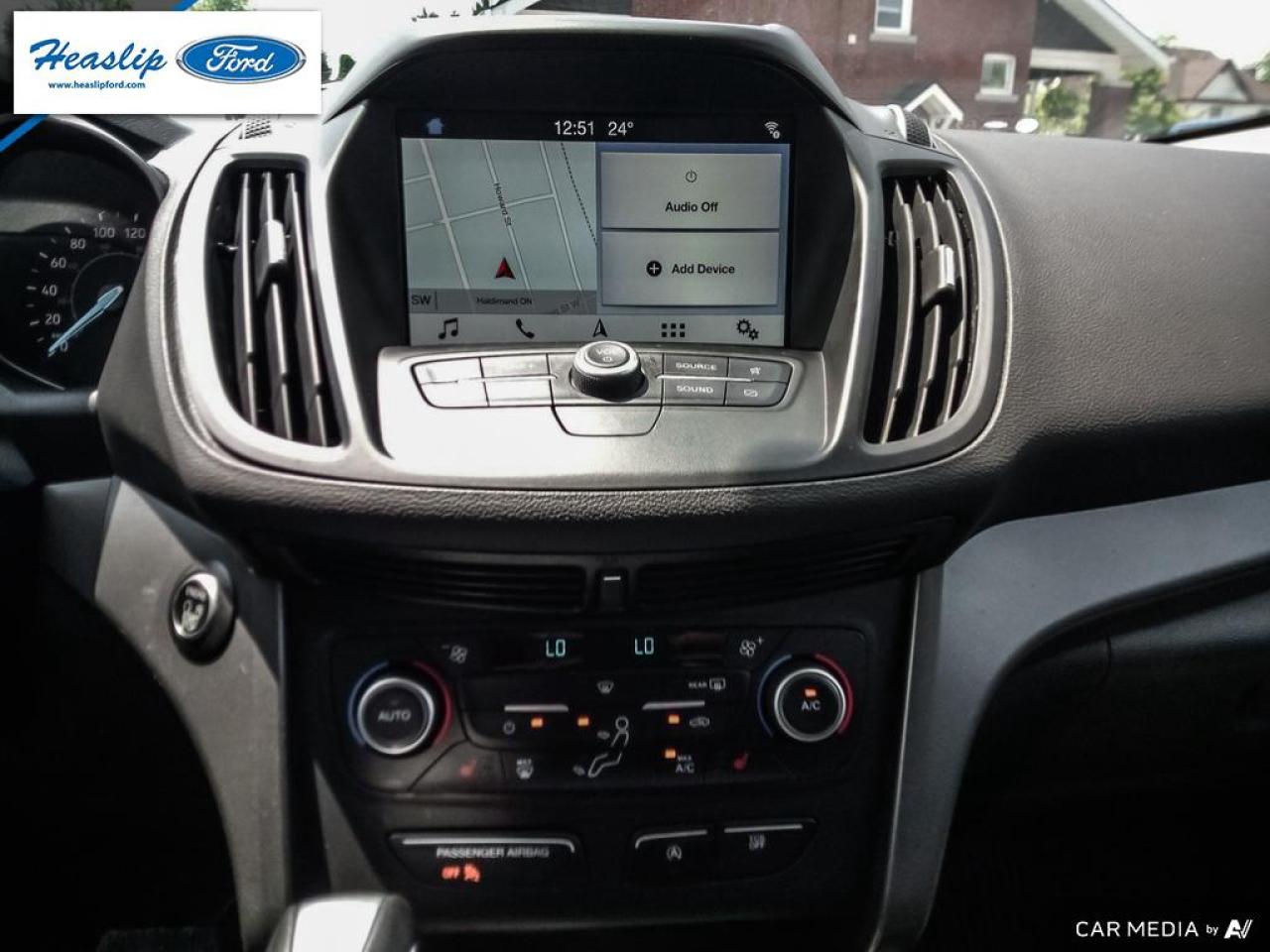 2019 Ford Escape SEL Photo5