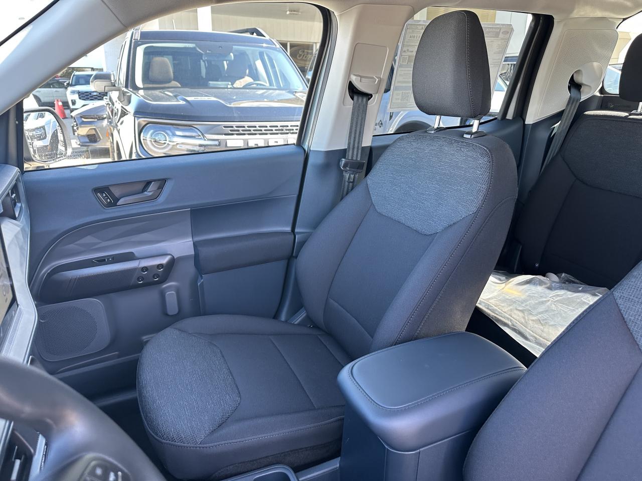 2025 Ford Maverick XL Photo