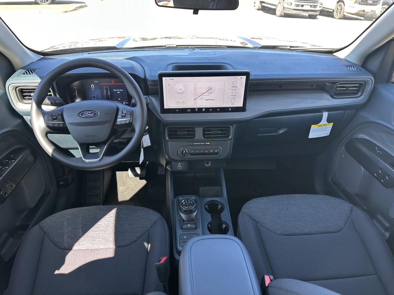 2025 Ford Maverick XL Photo