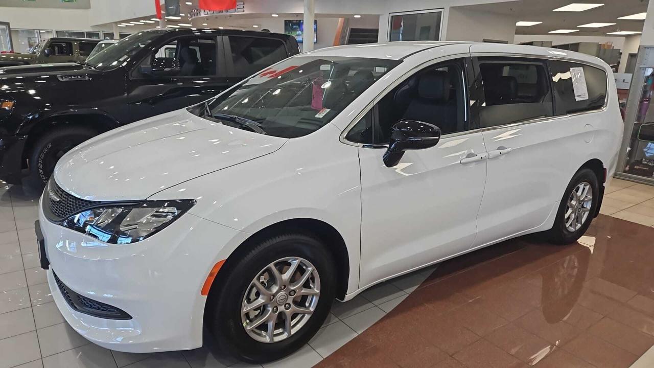 New 2025 Dodge Grand Caravan SXT for sale in Surrey, BC