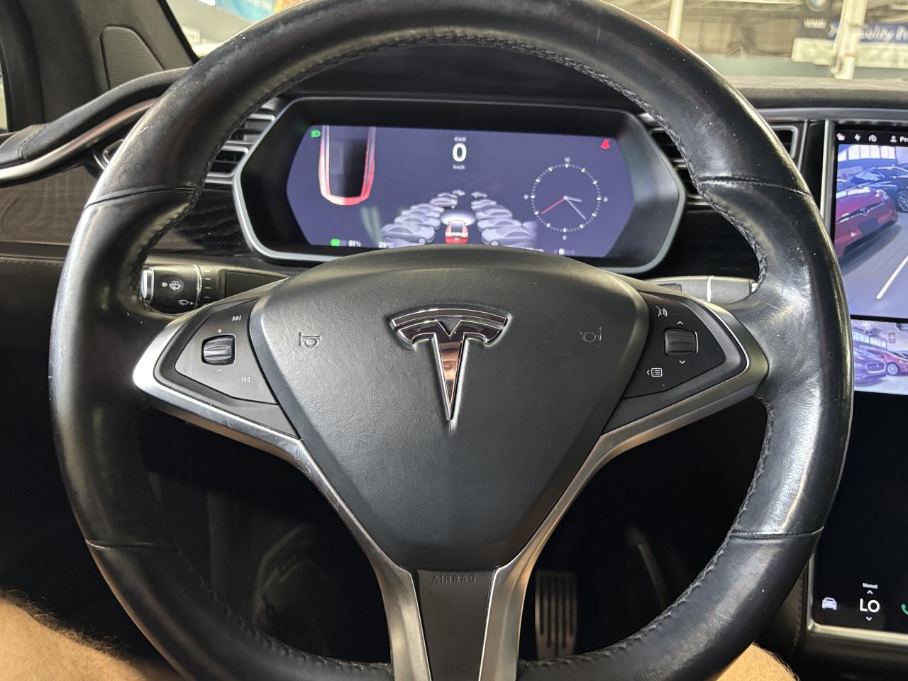 2017 Tesla Model X 75D|AWD|7PASSENGER|AUTOPILOT|CARBONMODS|FALCONDOOR - Photo #43