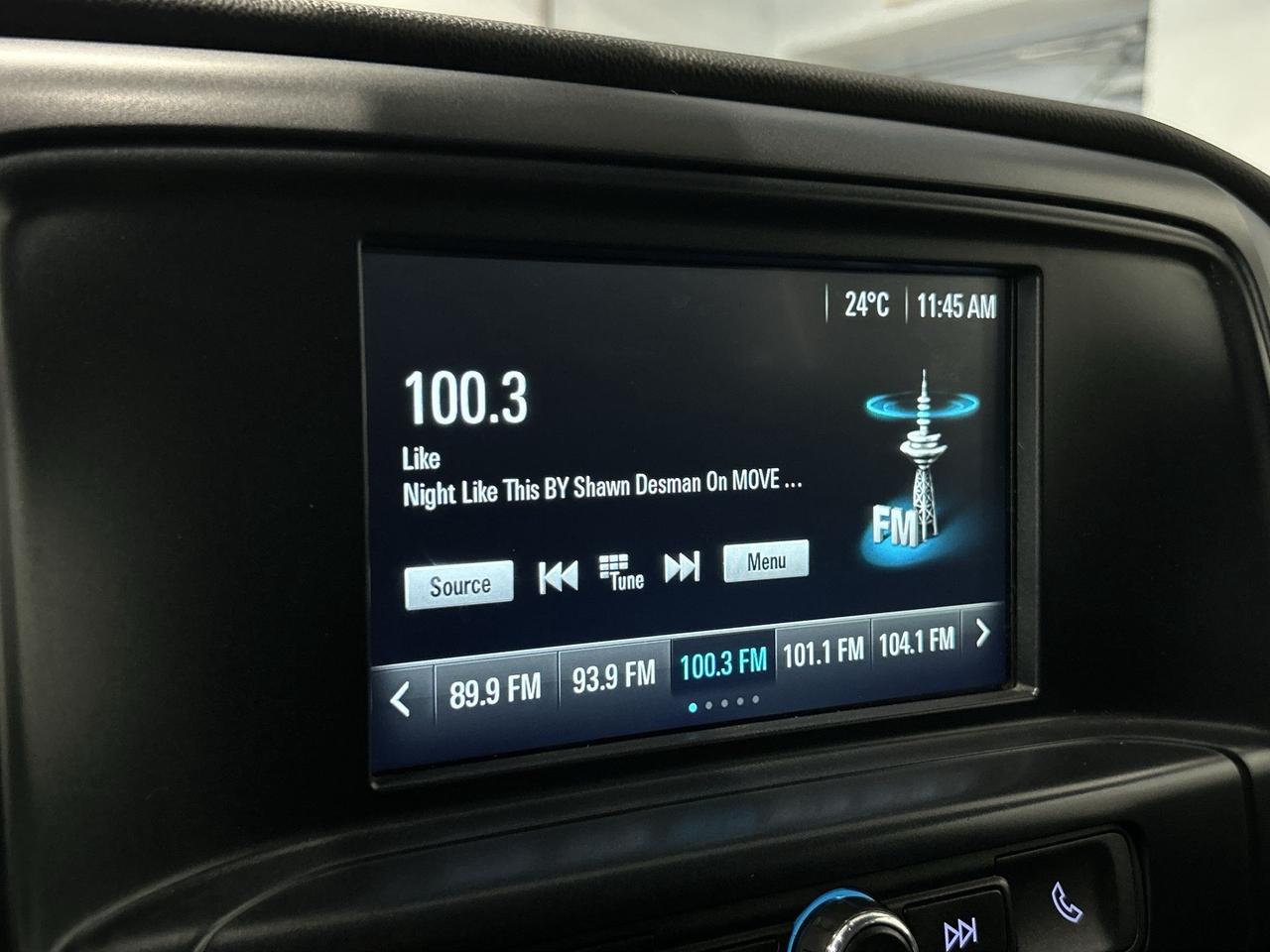 2018 GMC Sierra 1500 CREW CAB 4X4 | 5.3L V8 | CARPLAY | REAR CAM | A/C Photo