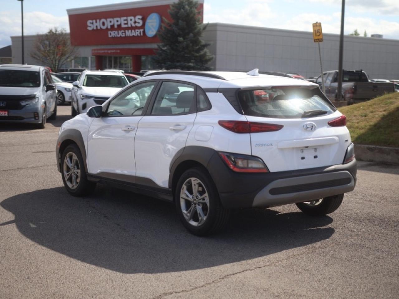 2022 Hyundai KONA 2.0L Preferred  **BLIND SPOT - HTD SEATS** Photo2