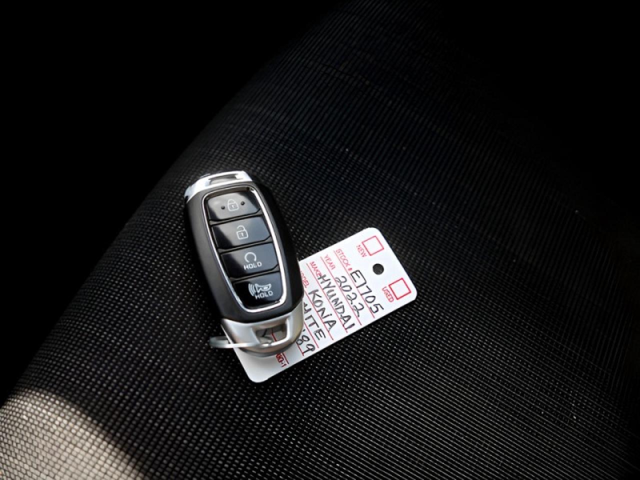 2022 Hyundai KONA 2.0L Preferred  **BLIND SPOT - HTD SEATS** Photo