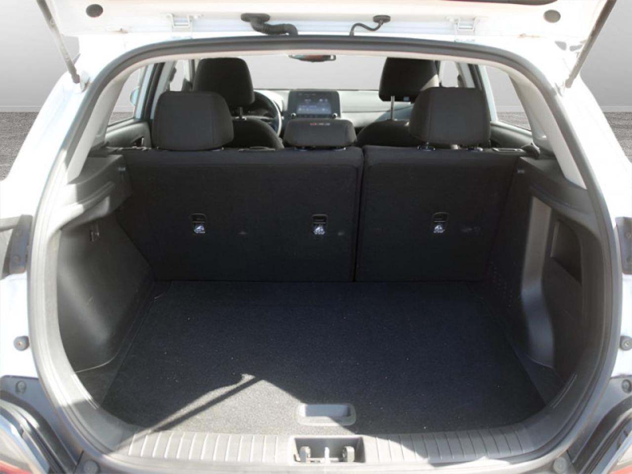 2022 Hyundai KONA 2.0L Preferred  **BLIND SPOT - HTD SEATS** Photo