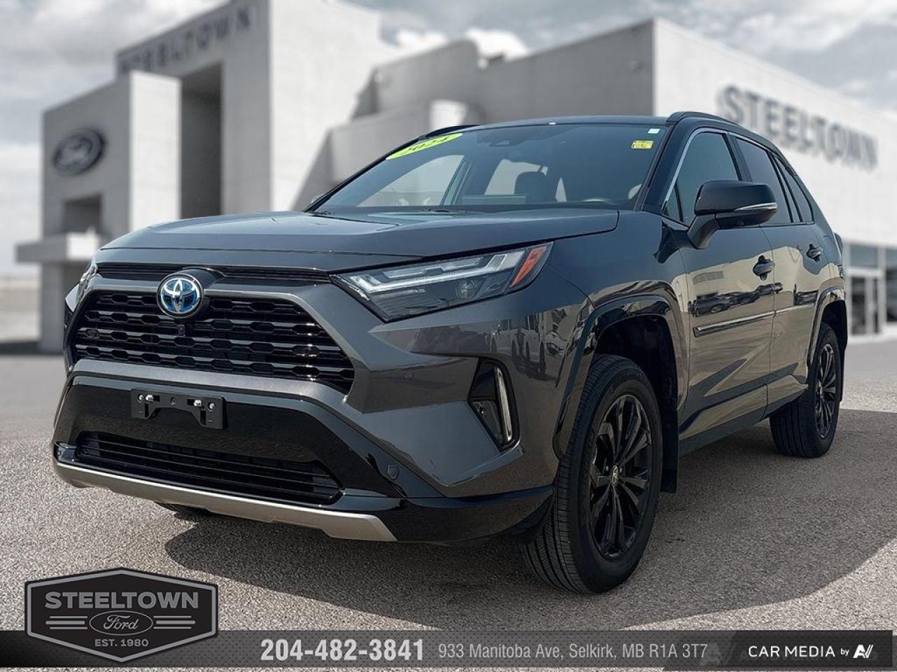 Used 2024 Toyota RAV4 Hybrid XSE  - Sunroof -  Power Liftgate for sale in Selkirk, MB