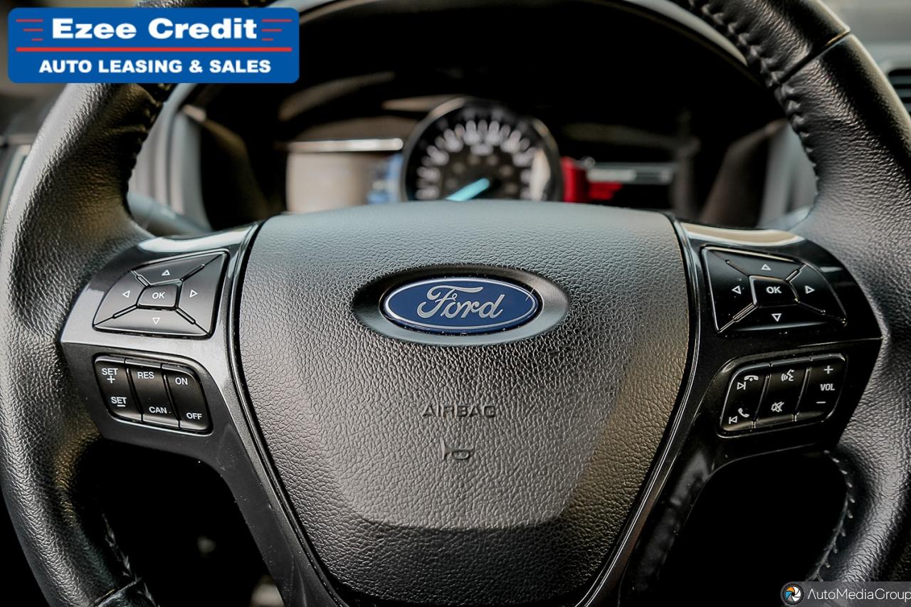 2019 Ford Explorer XLT Photo19