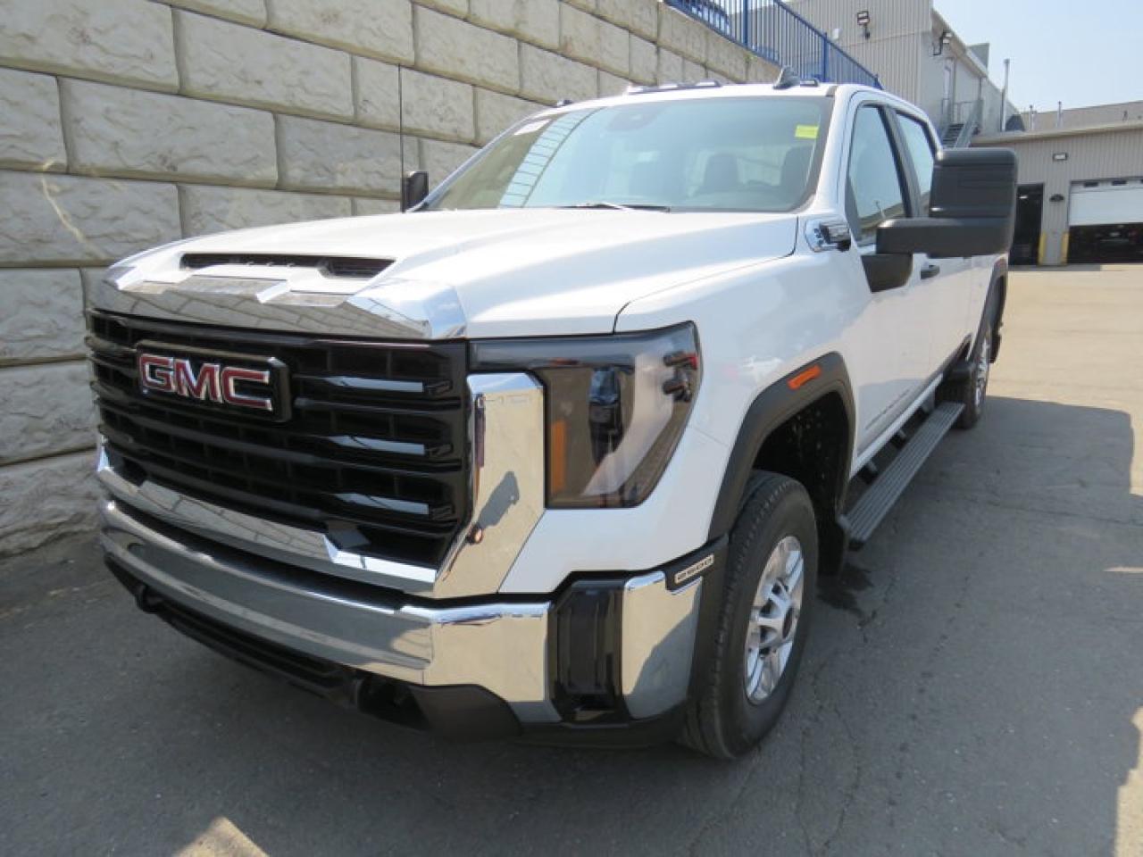 New 2025 GMC Sierra 2500 HD Pro for sale in Fredericton, NB