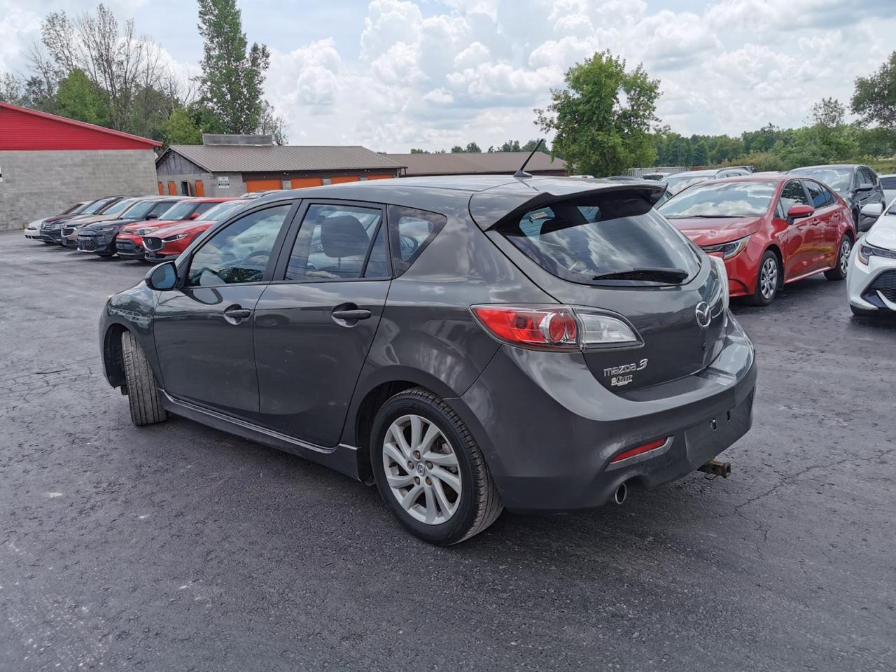 2012 Mazda MAZDA3 i Touring - Photo #3