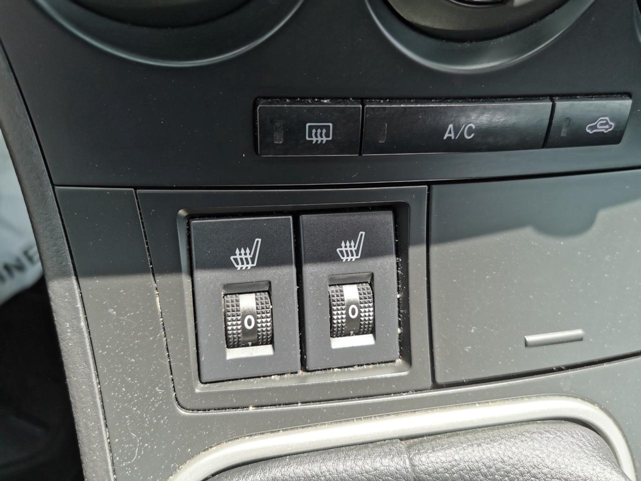 2012 Mazda MAZDA3 i Touring - Photo #25