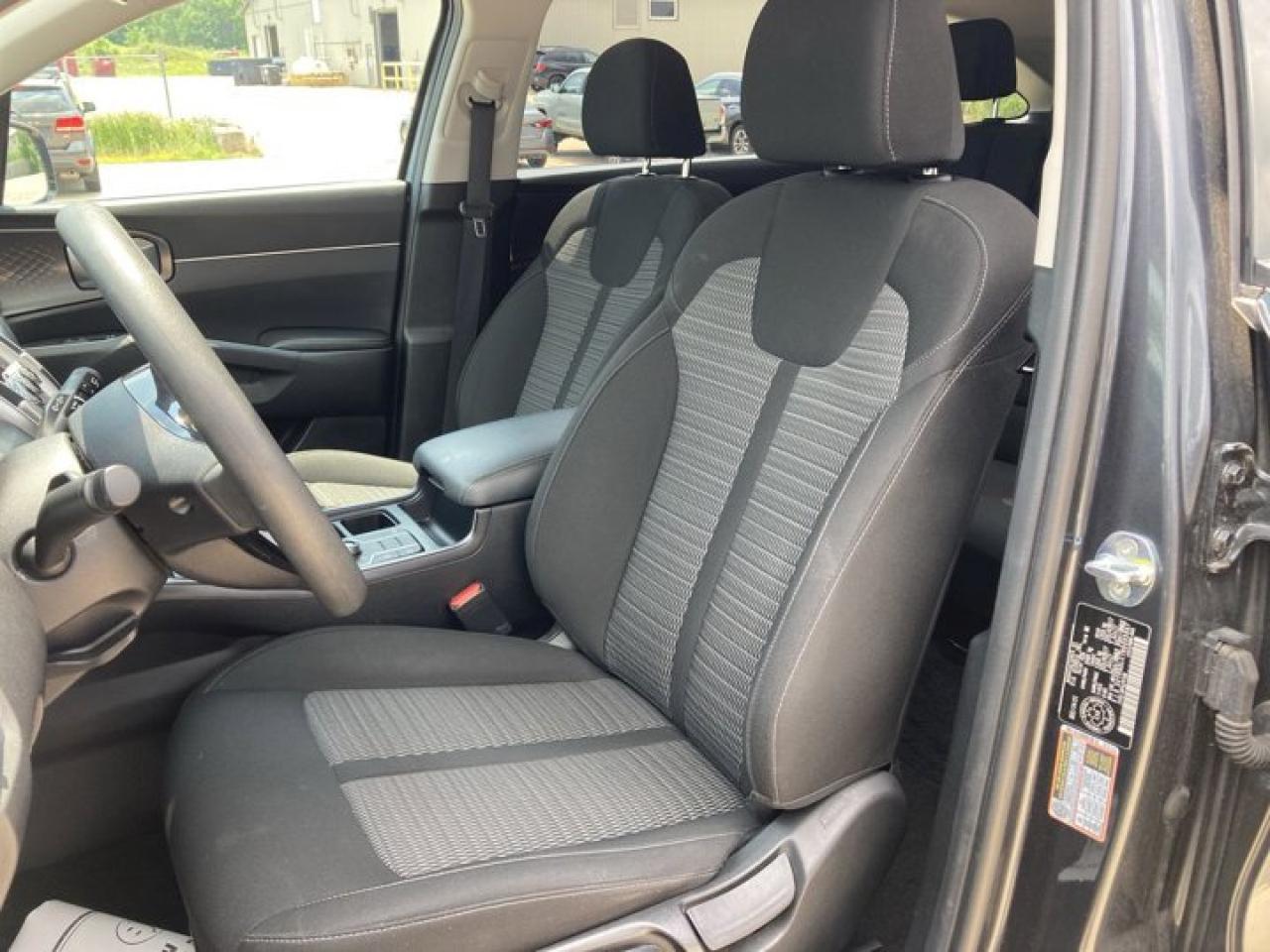2022 Kia Sorento LX+ AWD | HEATED SEATS Photo