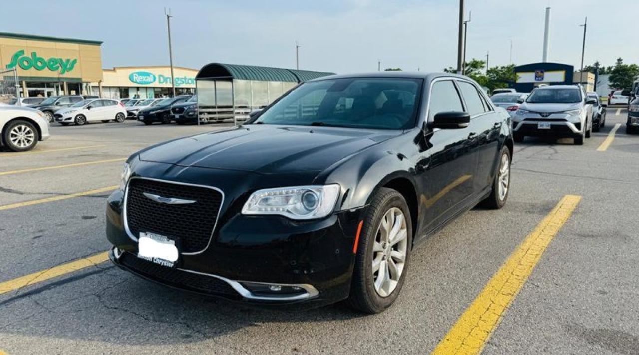 Used 2021 Chrysler 300 Touring AWD | Leather | BSM | Heated Seats | Remote Start | CarPlay + Android | Power Seat | Rea for sale in Guelph, ON