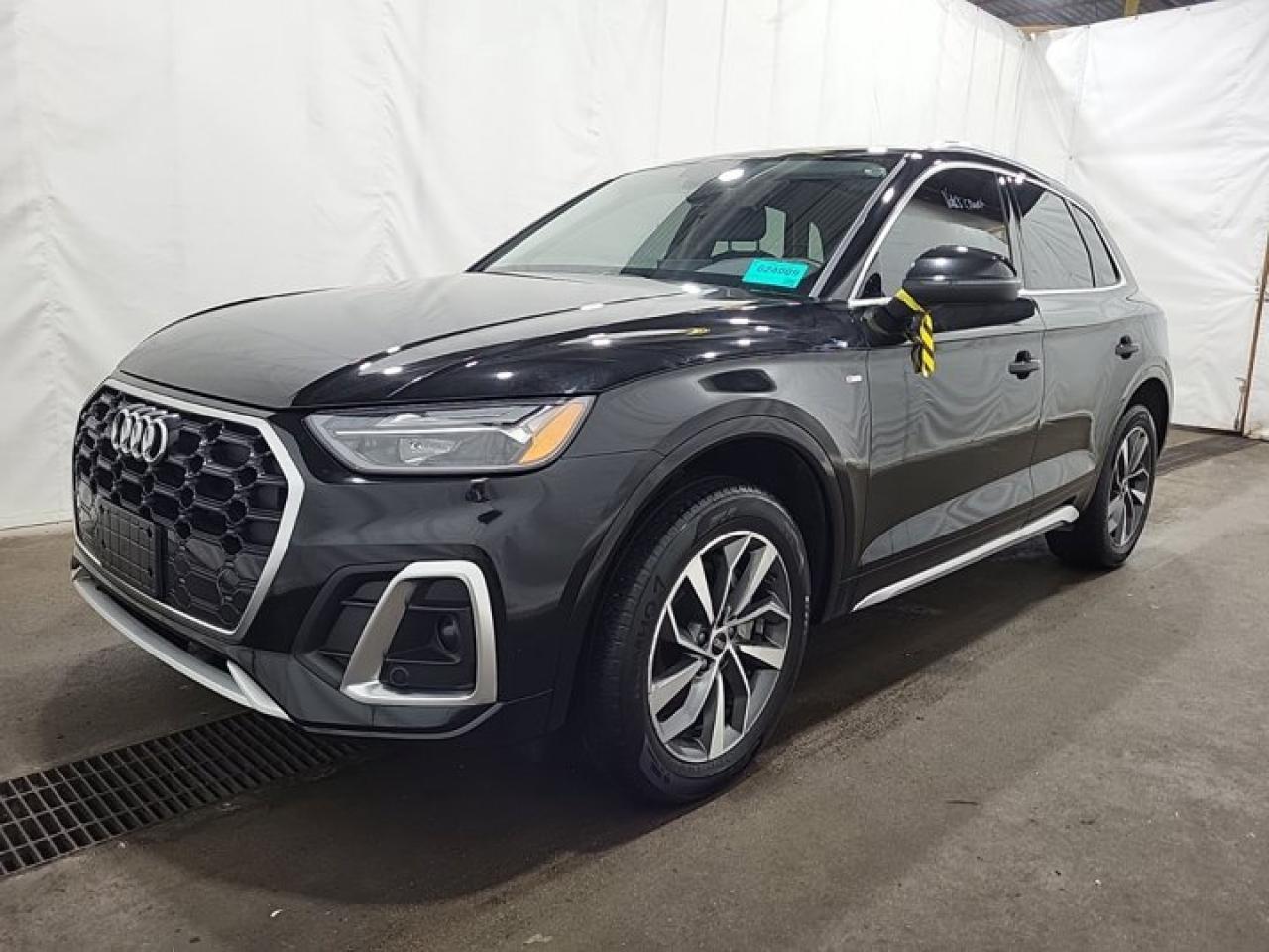 Used 2022 Audi Q5 Progressiv AWD | S-Line | Leather | Pano Sunroof | Nav | Heated Wheel + Seats | Rear Camera & More ! for sale in Guelph, ON