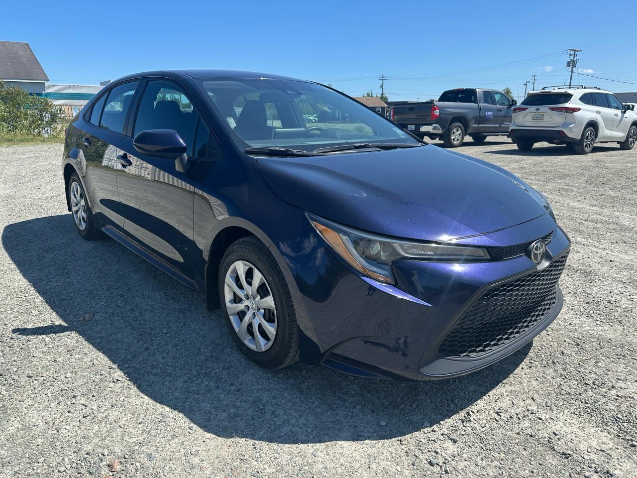 2021 Toyota Corolla LE Photo1