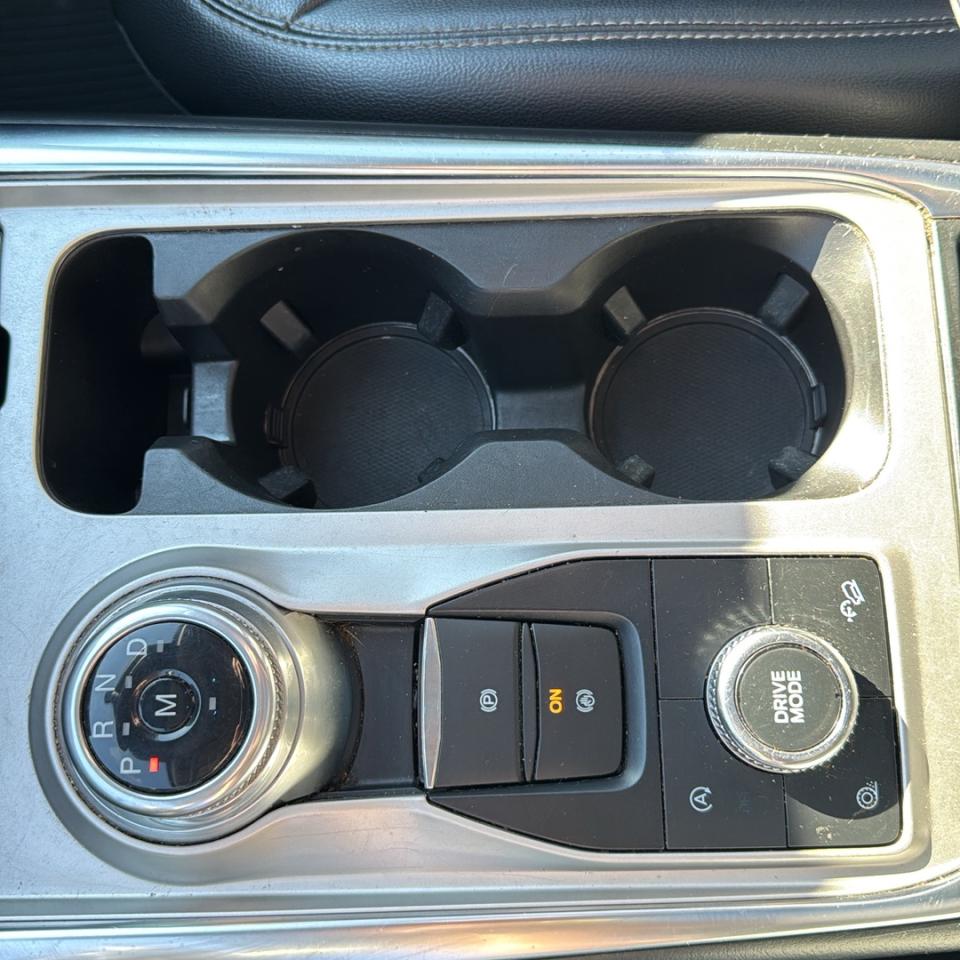 2021 Ford Explorer LIMITED Photo