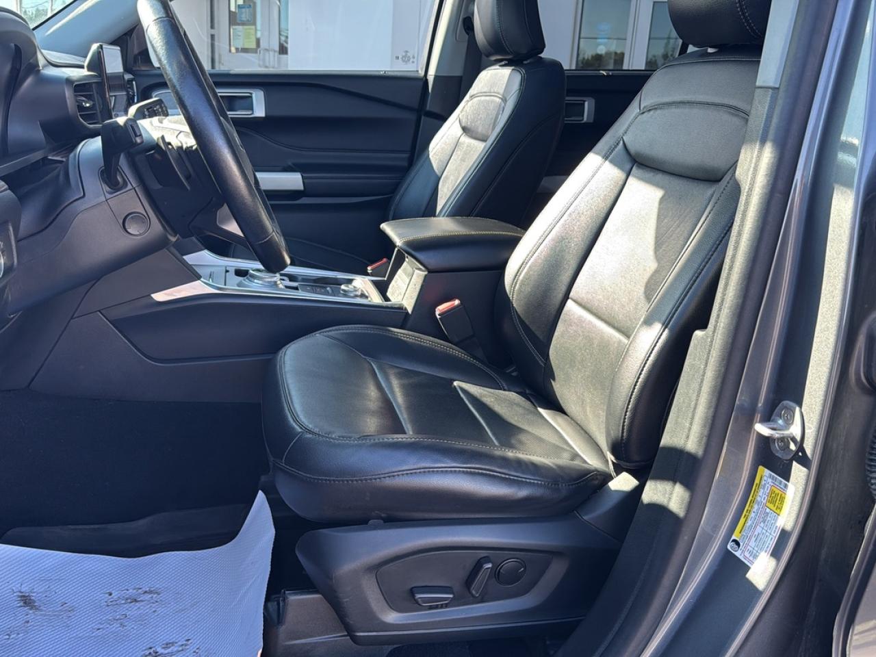 2021 Ford Explorer LIMITED Photo