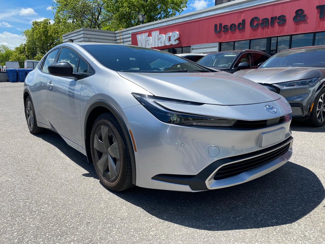 SE model equipped with Apple CarPlay, Android Auto, back up camera with cross traffic alert, heated/tilt/telescopic steering wheel with audio and cruis controls, heated seats, balance of 36/60000 comprehensive, 60/100000 powertrain, 96/160000 HyBrid compenent and 120/240000 HyBrid battery warranties. Please contact us for more information and to schedule your test drive today. PLEASE REACH OUT AND TELL US HOW WE CAN HELP YOU GET YOUR NEXT VEHICLE.<br />SAFETY CHECK FOR ONTARIO OR QUEBEC INCLUDED ON ALL CARS EXCEPT THOSE LISTED AS-IS.<br />FINANCING AVAILABLE FOR ALL CREDIT SITUATIONS.<br />All prices are plus HST and licence fees.<br />We do not charge an administration fee or add extra charges.