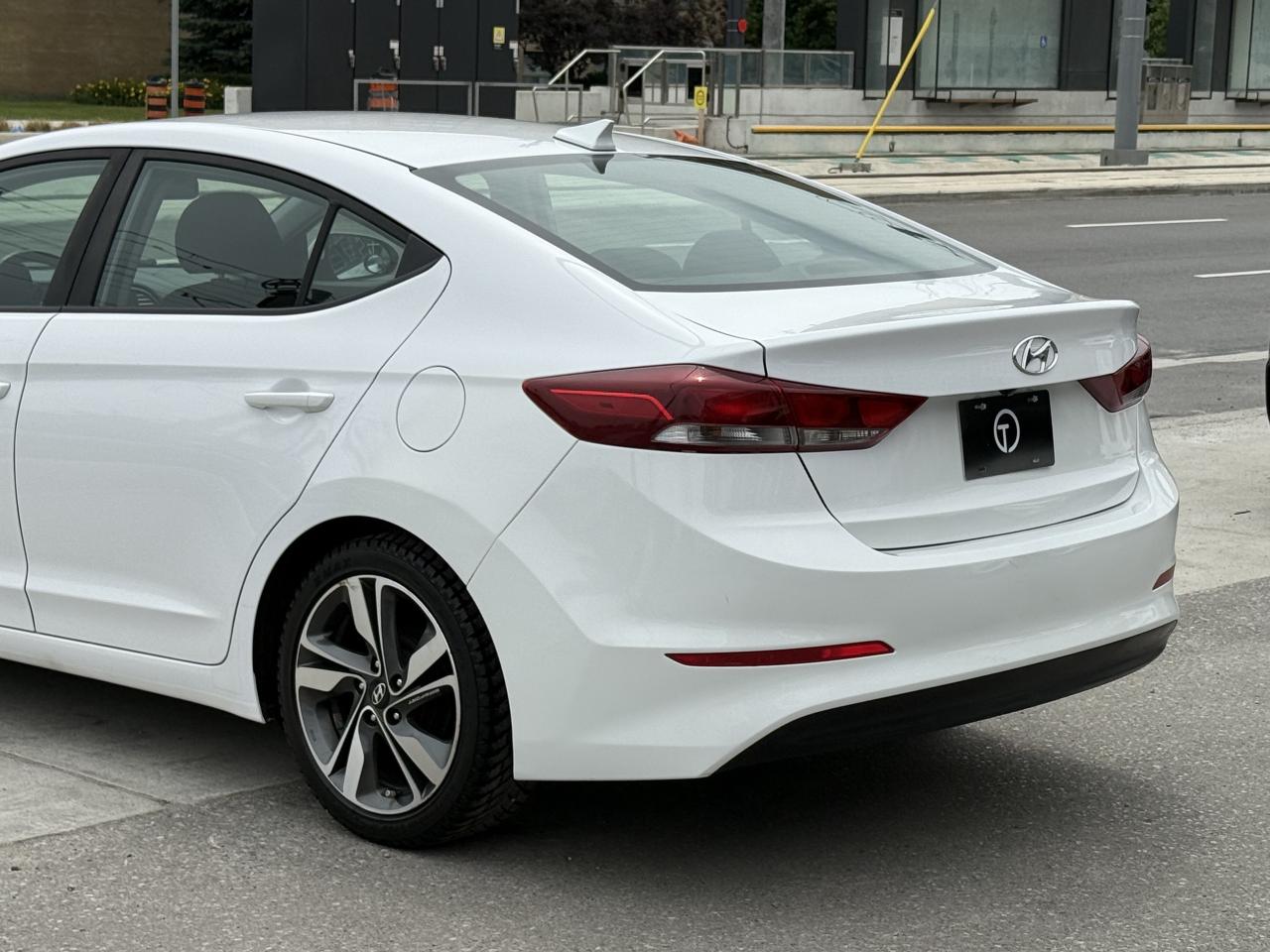 2017 Hyundai Elantra APPLE CARPLAY | ANDROID AUTO | BACK UP CAMERA - Photo #8