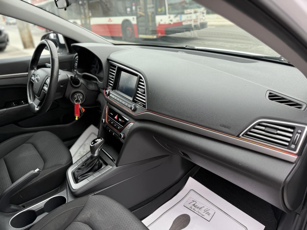 2017 Hyundai Elantra APPLE CARPLAY | ANDROID AUTO | BACK UP CAMERA Photo