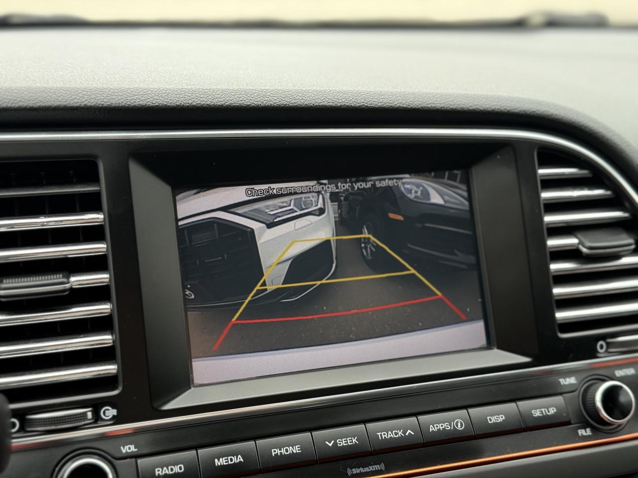 2017 Hyundai Elantra APPLE CARPLAY | ANDROID AUTO | BACK UP CAMERA Photo