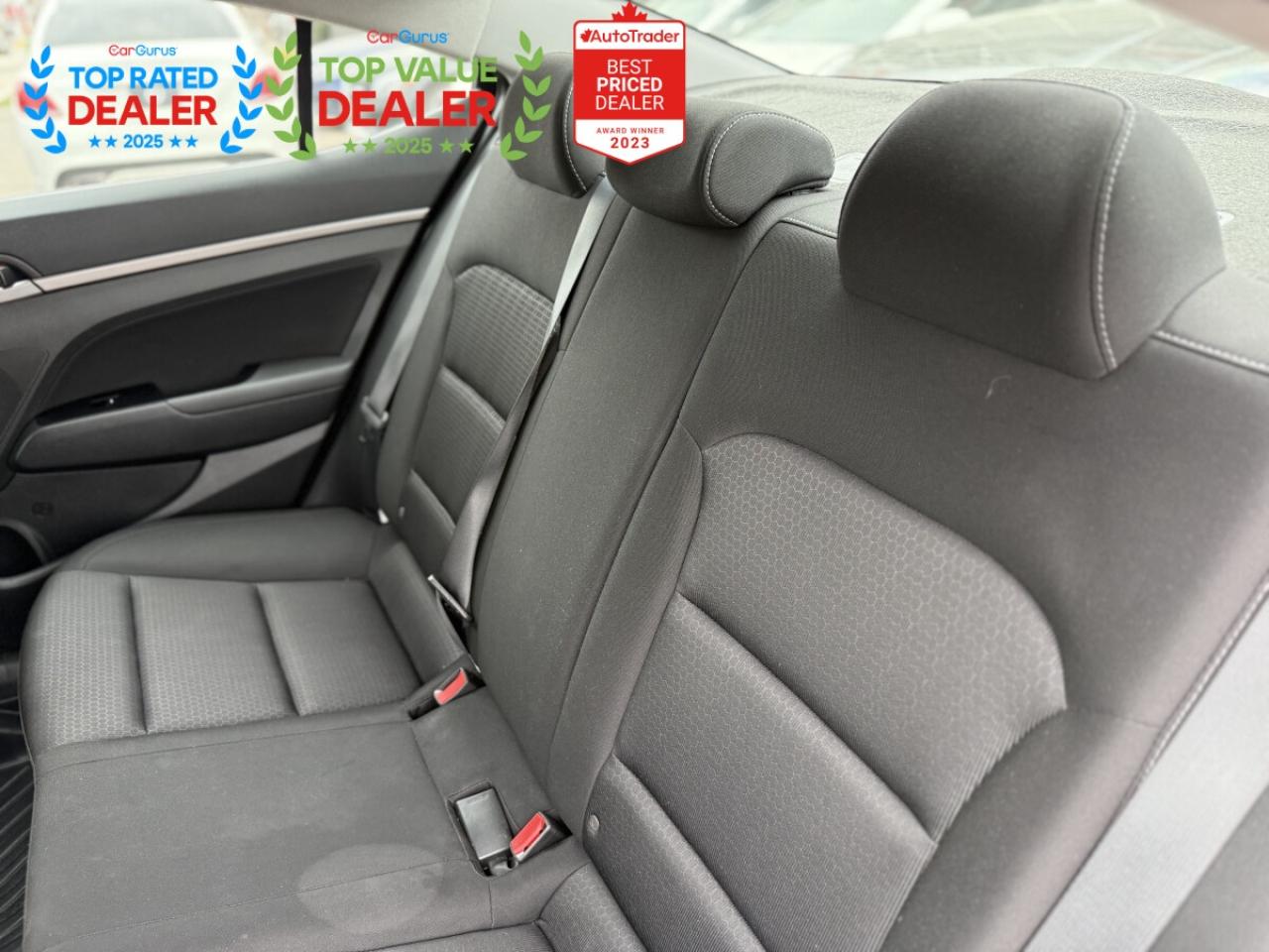 2017 Hyundai Elantra APPLE CARPLAY | ANDROID AUTO | BACK UP CAMERA Photo