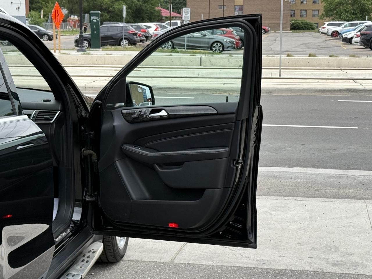 2013 Mercedes-Benz ML-Class 350 BLUETEC | HARMAN KARDON | PANO | LOADED - Photo #27