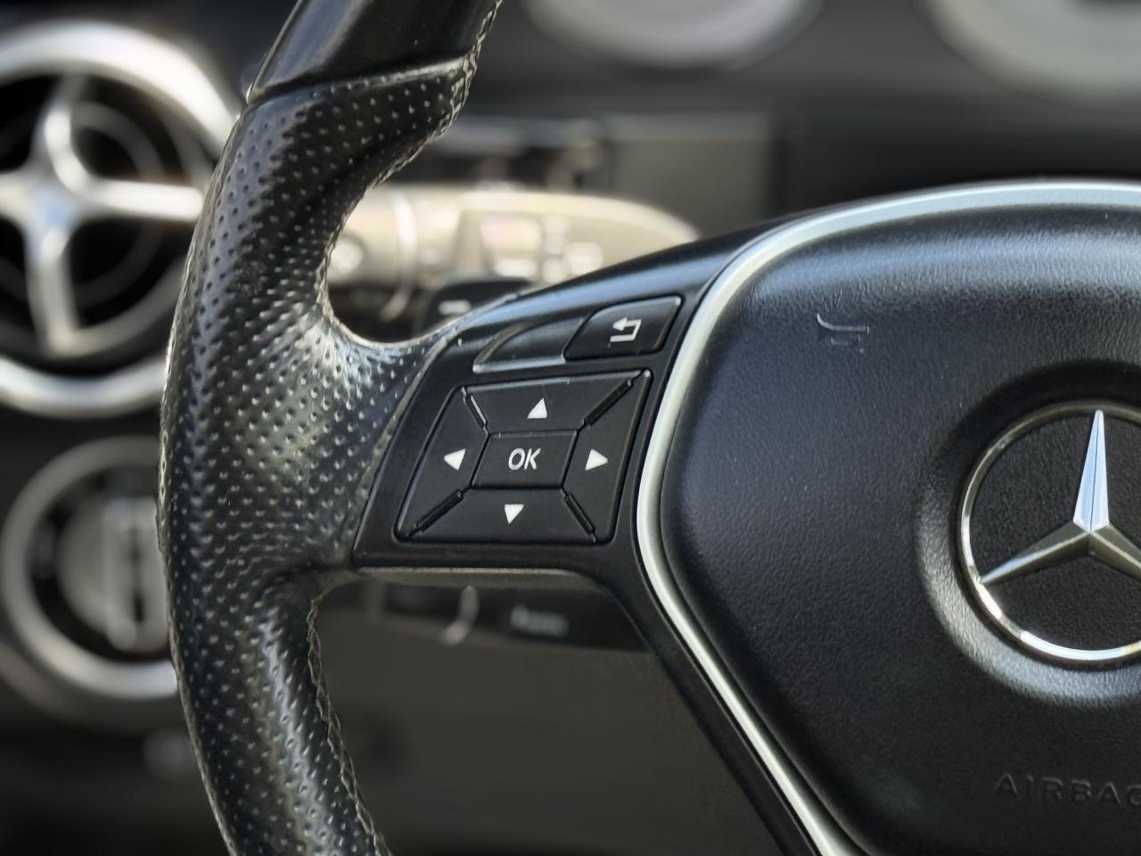 2015 Mercedes-Benz GLK-Class 250 BLUETEC | PANO | LOADED - Photo #18