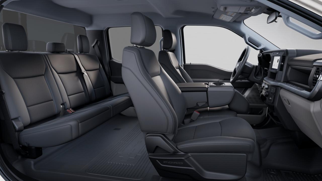 2025 Ford F-250  Photo5