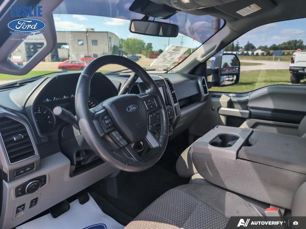 2020 Ford F-150 XLT 4WD SuperCrew 5.5' Box Photo