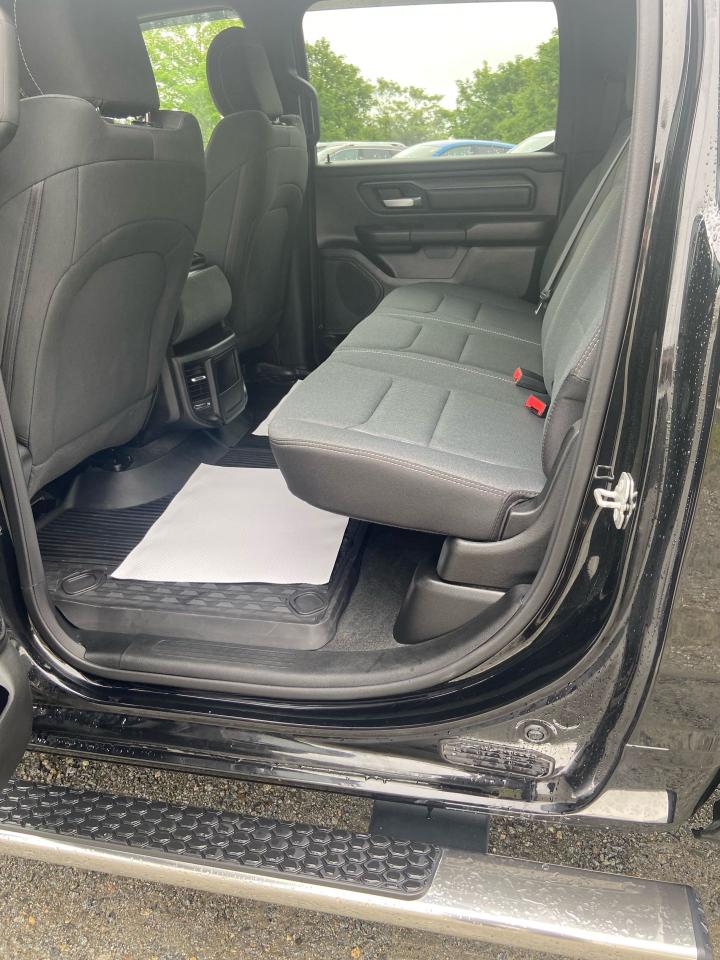 2022 RAM 1500 TRADESMAN Photo23