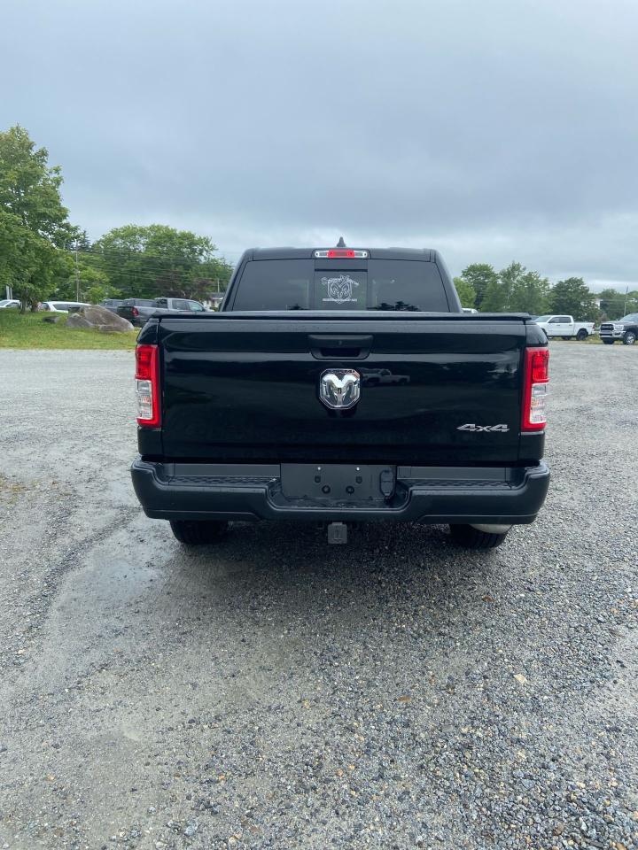 2022 RAM 1500 TRADESMAN Photo5