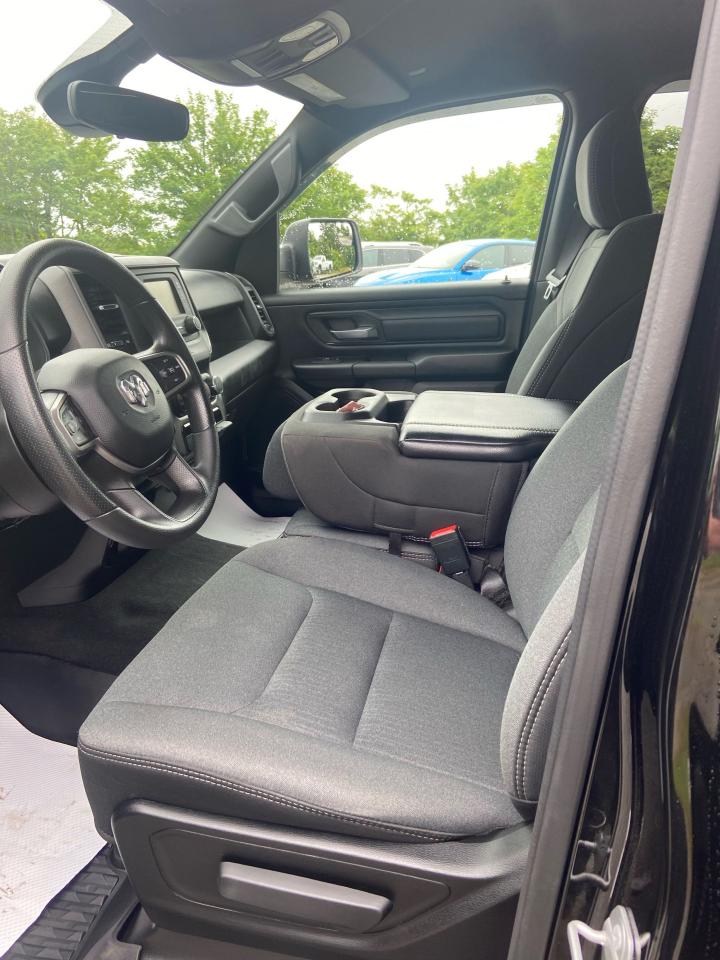 2022 RAM 1500 TRADESMAN Photo9