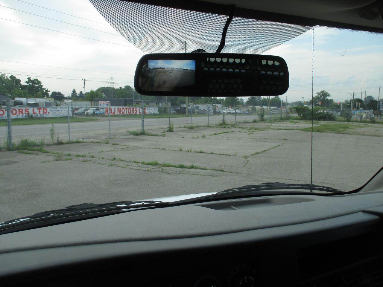 2023 GMC Savana Cargo Van 2500 135 inch w/base - Photo #14
