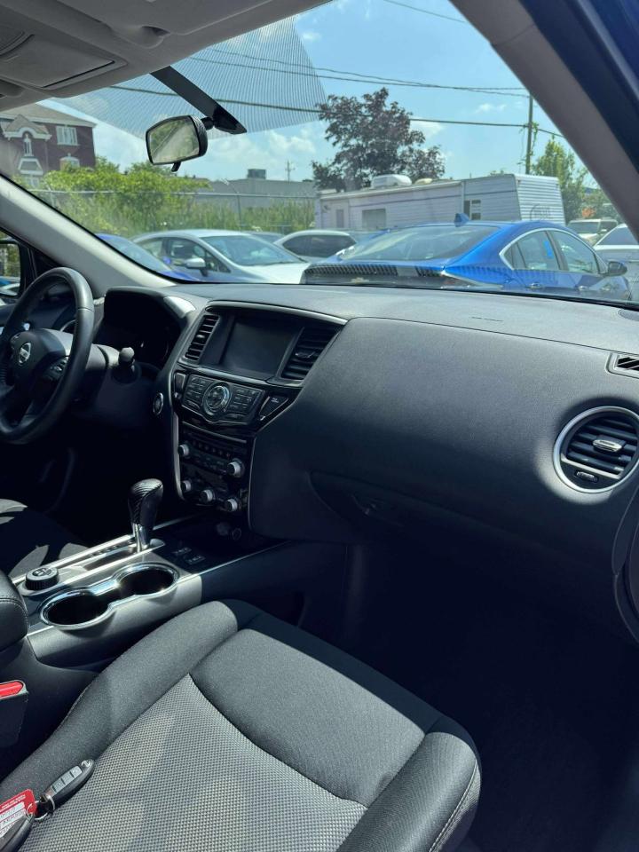 2018 Nissan Pathfinder SV Tech - Photo #7