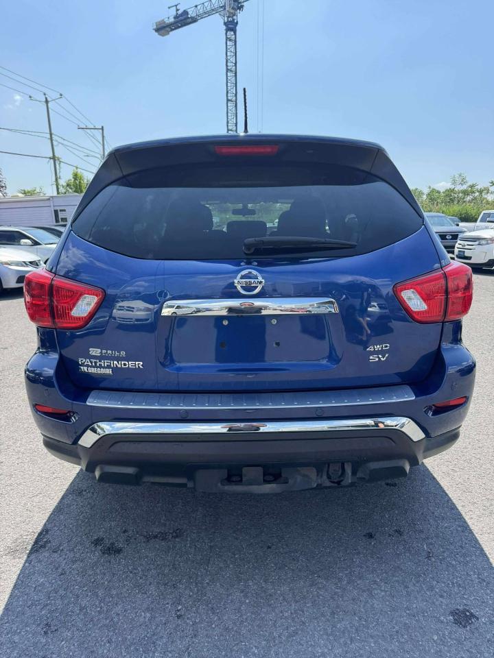 2018 Nissan Pathfinder SV Tech - Photo #5