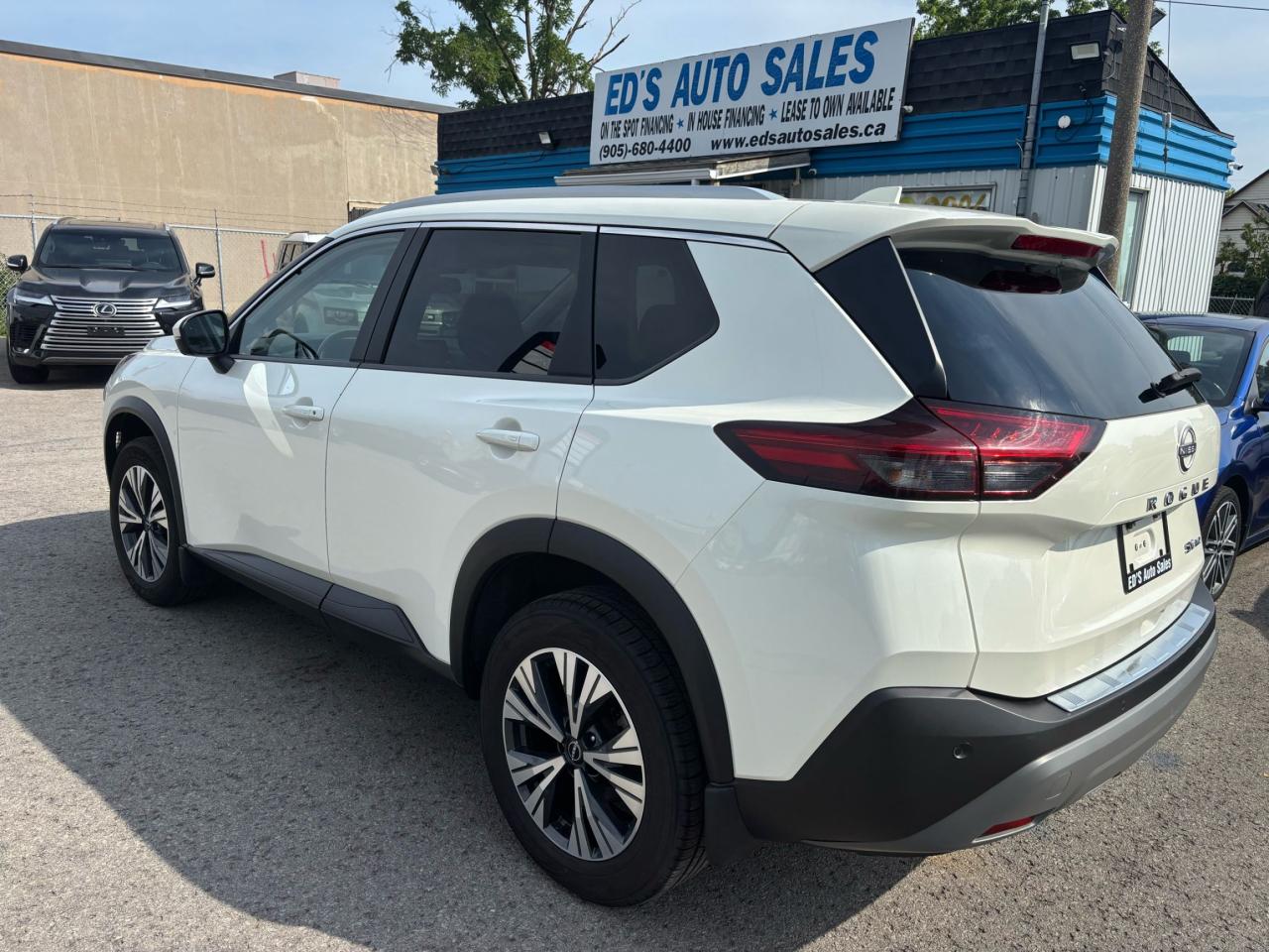 2022 Nissan Rogue SV