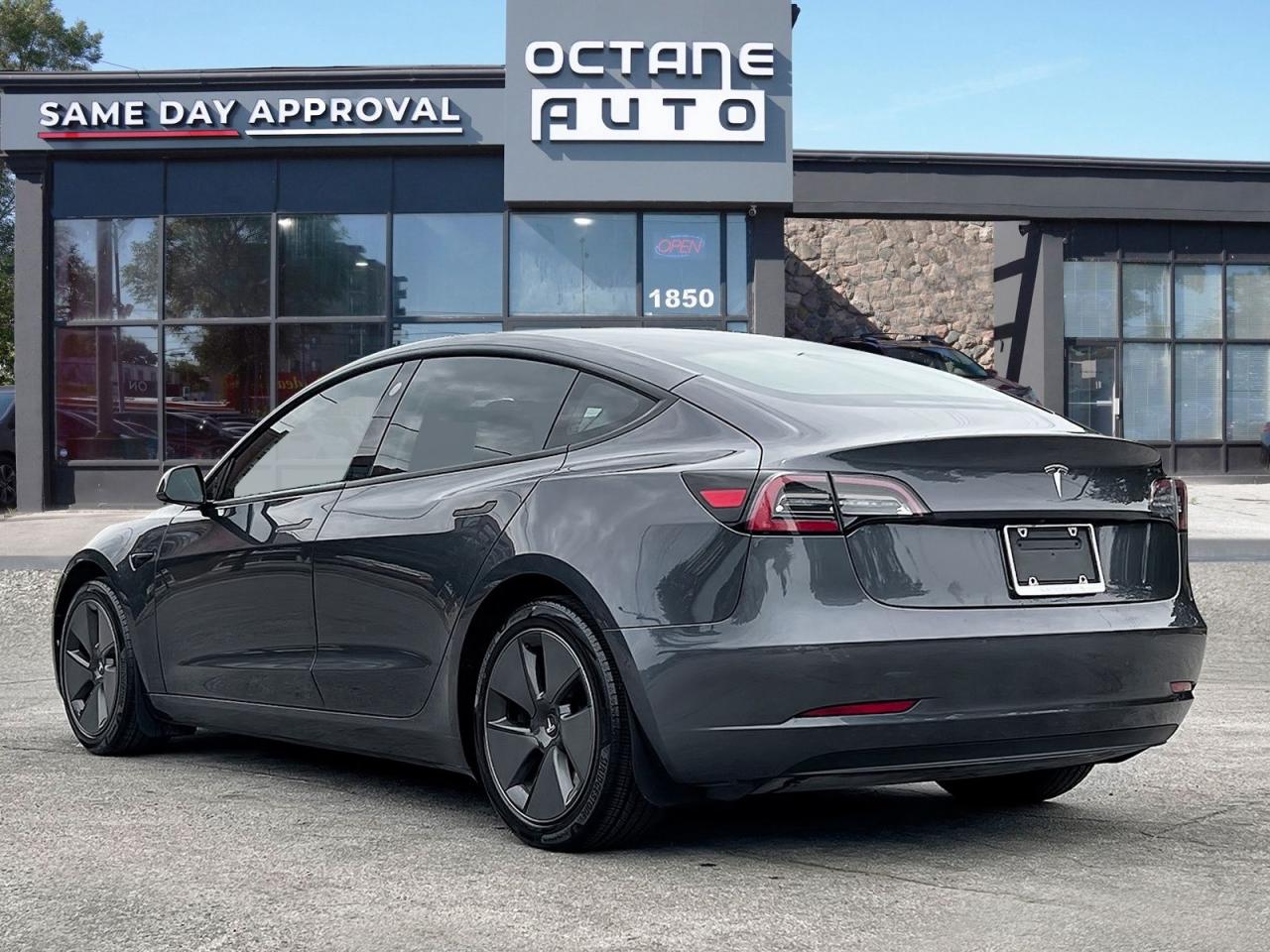 2021 Tesla Model 3 STANDARD RANGE PLUS - Photo #4