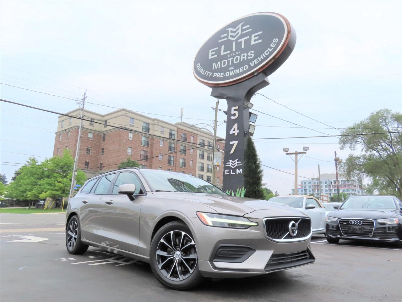 Used 2019 Volvo V60 T5 Momentum - Navigation - Leather - Blind Spot Monitor !!! for sale in Burlington, ON