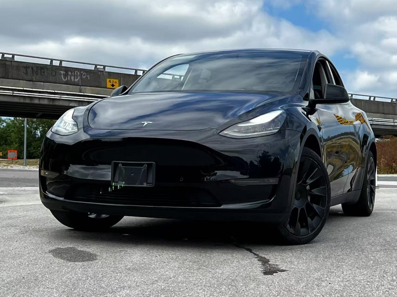 Used 2020 Tesla Model Y Long Range AWD/ CLEAN TITLE/ ACCELERATION BOOST for sale in Richmond, BC