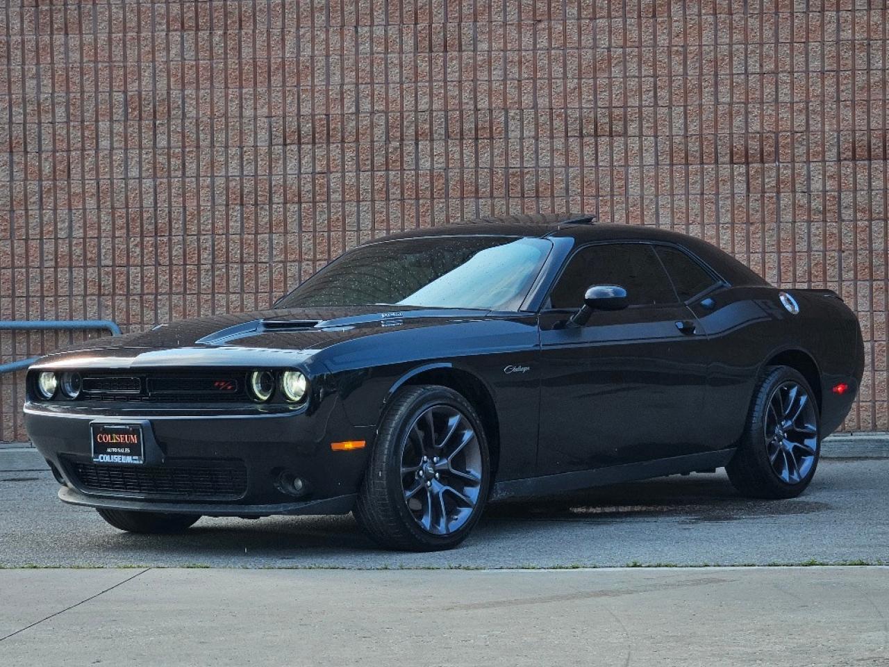 Used 2016 Dodge Challenger R/T CLASSIC APPEARANCE-HEMI-NAPPA LEATHER-SUNROOF for sale in Toronto, ON