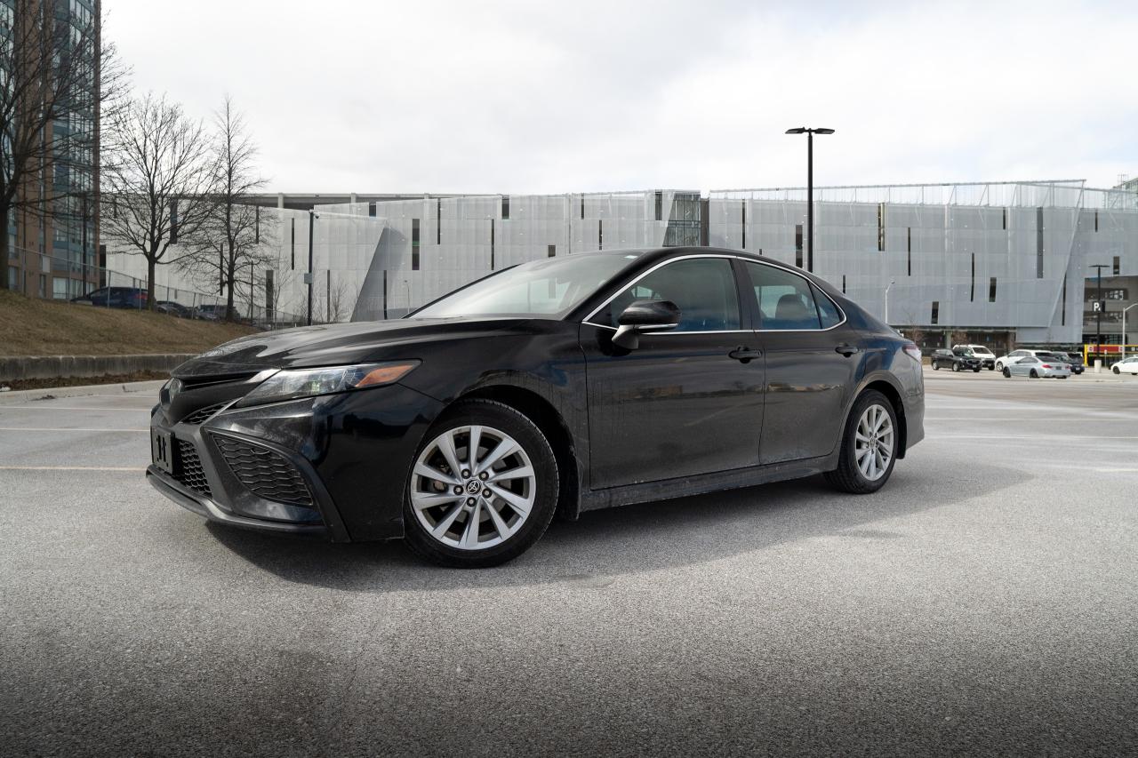 Used 2021 Toyota Camry SE | NO ACCIDENTS | CLEAN CARFAX | for sale in Mississauga, ON