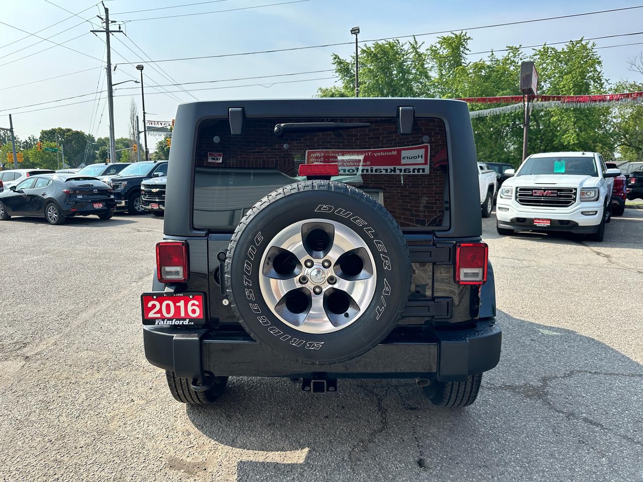 2016 Jeep Wrangler Sahara 4x4 HardTop FM/XM Navigation A/C CD-Player Photo3