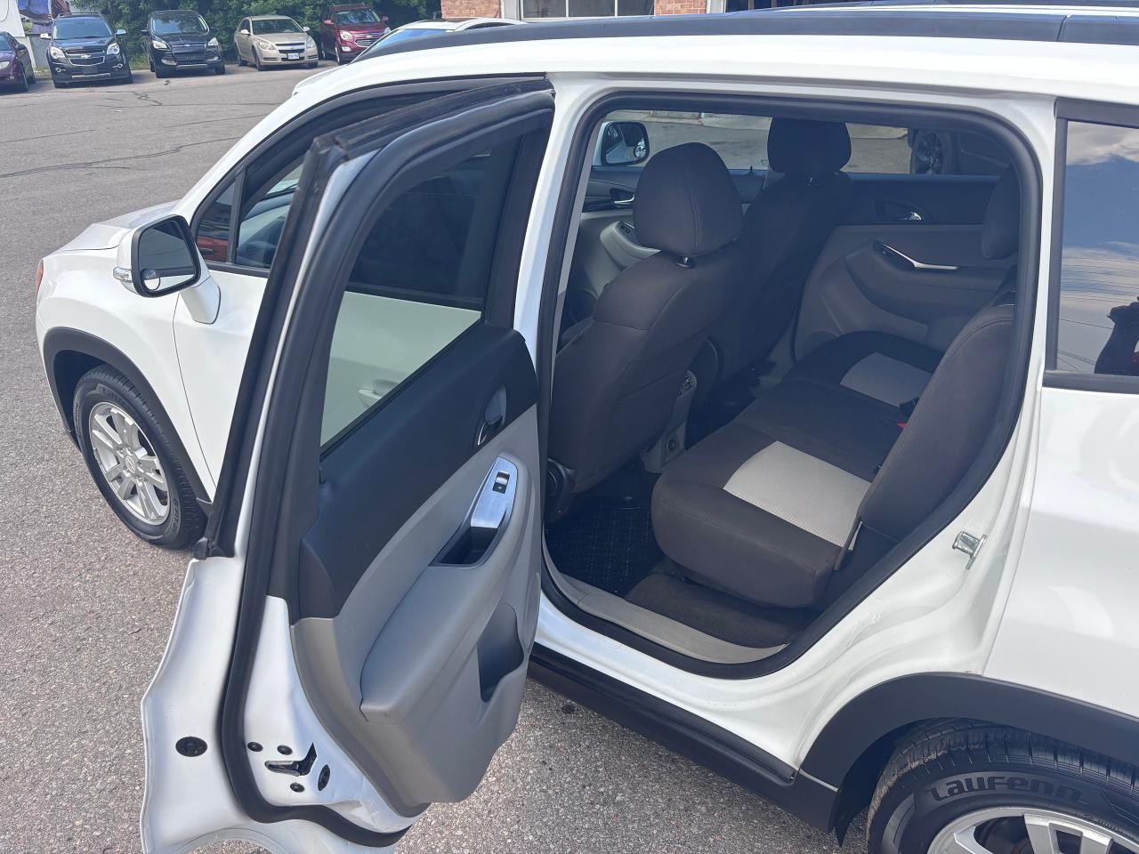 2014 Chevrolet Orlando LT 7 PASS - COLD AC - Photo #12